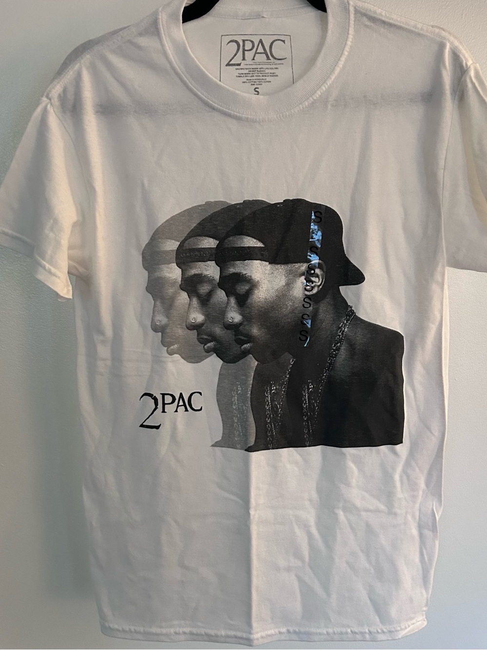 2 PAC White Graphic Tee - Men's Portrait Print Shirt